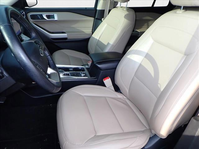 Photo of 2021 Carbonized Gray Metallic Ford Explorer