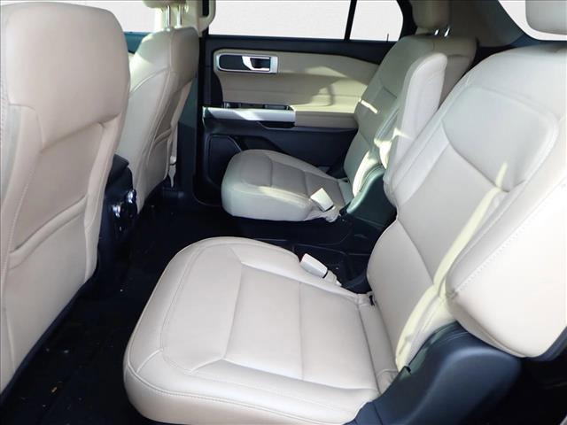Photo of 2021 Carbonized Gray Metallic Ford Explorer