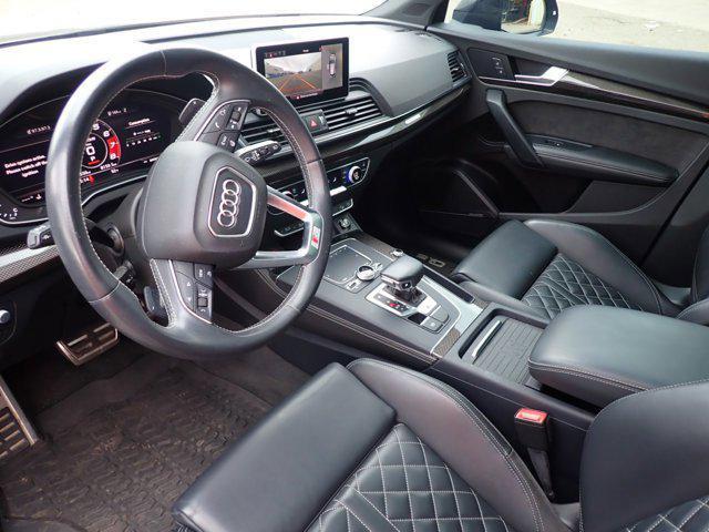 Photo of 2019 Daytona Gray Pearl E Audi SQ5