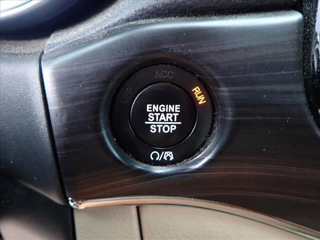 Photo of 2020 Sangria Metallic Clearcoat Jeep Grand Cherokee