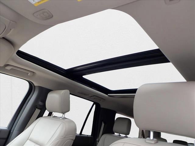 Photo of 2019 Agate Black Metallic Ford Expedition Max