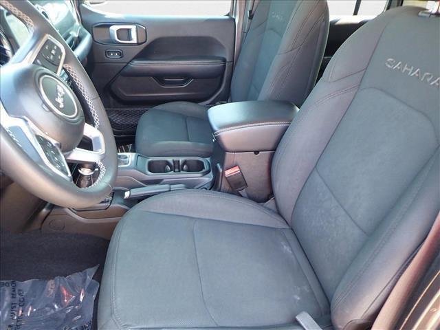 Photo of 2023 Granite Crystal Metallic Clearcoat Jeep Wrangler