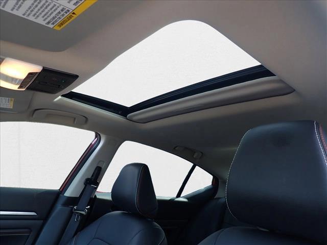 Photo of 2023 Scarlet Ember Tintcoat Nissan Altima