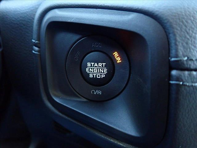 Photo of 2025 Hydro Blue Pearlcoat Jeep Gladiator