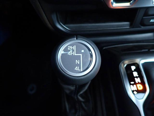 Photo of 2025 Hydro Blue Pearlcoat Jeep Gladiator