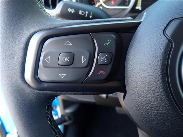 Photo of 2025 Hydro Blue Pearlcoat Jeep Gladiator