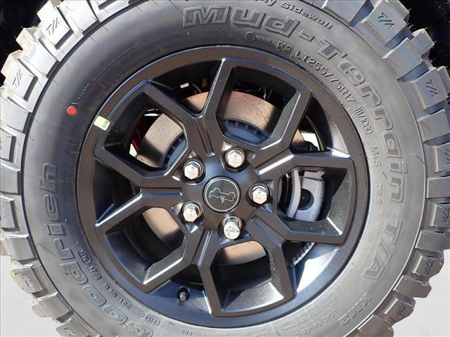 Photo of 2025 Hydro Blue Pearlcoat Jeep Gladiator