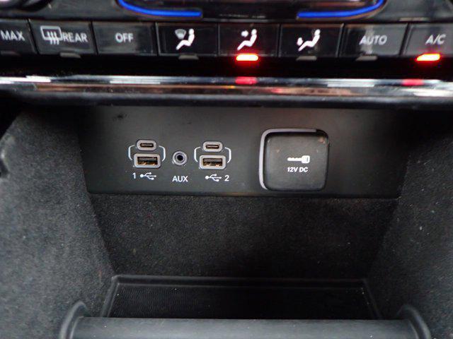 Photo of 2021 Silver Zynith Jeep Grand Cherokee L