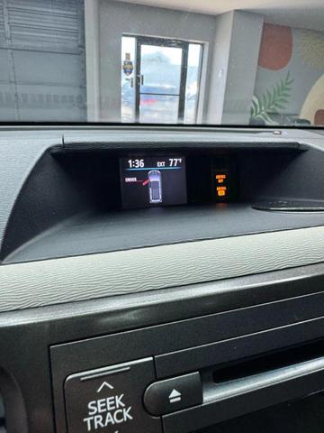 Photo of 2012 Predawn Gray Mica Toyota Sienna