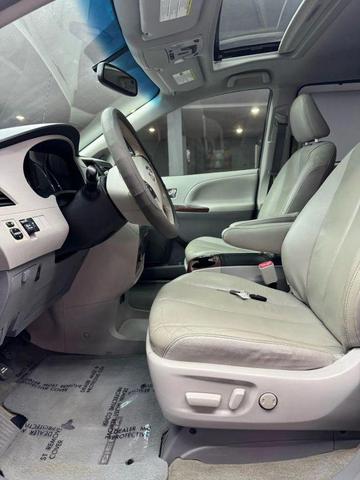 Photo of 2012 Predawn Gray Mica Toyota Sienna