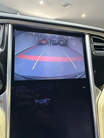 Photo of 2013 Gray Metallic Tesla Model S
