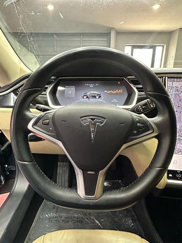 Photo of 2013 Gray Metallic Tesla Model S