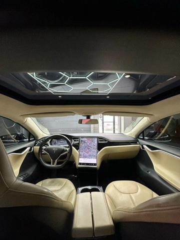 Photo of 2013 Gray Metallic Tesla Model S