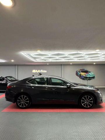 Photo of 2015 Black Acura TLX