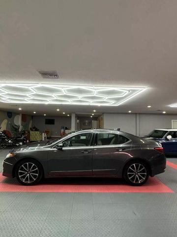 Photo of 2015 Black Acura TLX