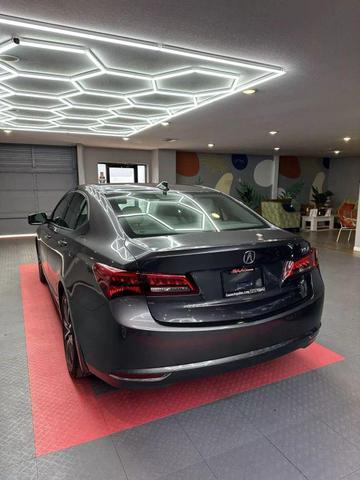Photo of 2015 Black Acura TLX