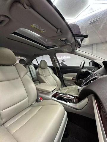 Photo of 2015 Black Acura TLX