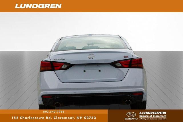 Photo of 2024 Gray Sky Pearl Nissan Altima