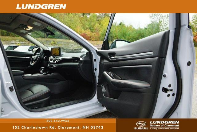 Photo of 2024 Gray Sky Pearl Nissan Altima