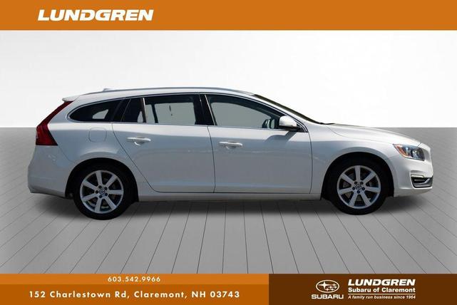 Photo of 2017 Crystal White Pearl Volvo V60