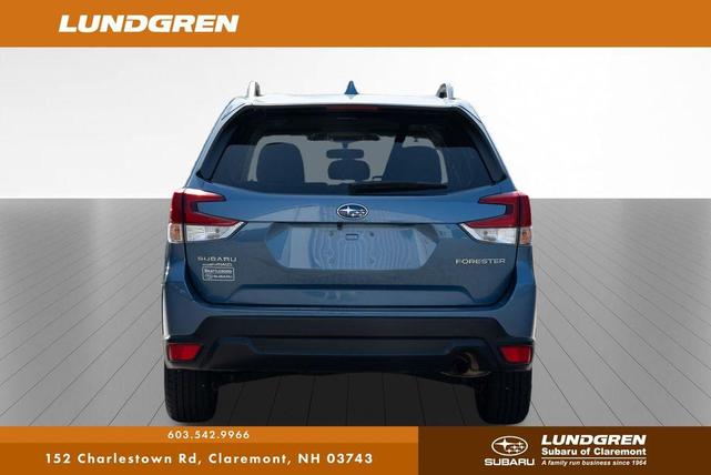 Photo of 2021 Horizon Blue Pearl Subaru Forester