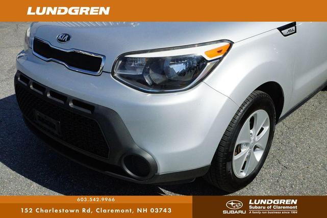 Photo of 2016 Bright Silver Kia Soul