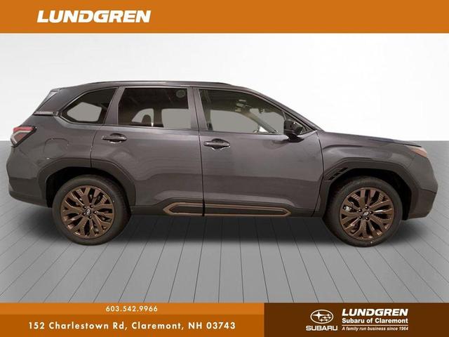 Photo of 2025 Magnetite Gray Metallic Subaru Forester