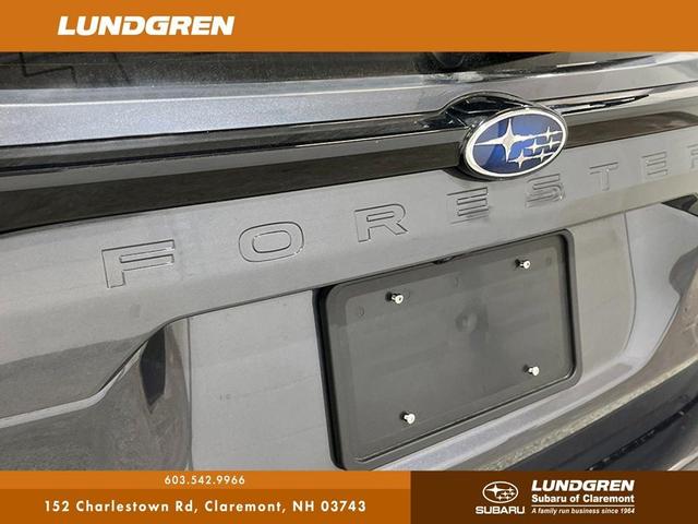 Photo of 2025 Magnetite Gray Metallic Subaru Forester