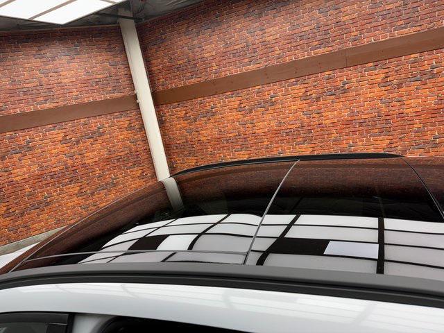 Photo of 2025 Space Silver Metallic Ford Escape