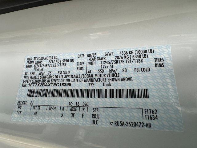 Photo of 2026 Oxford White Ford F-250