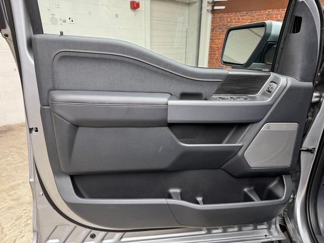 Photo of 2025 Iconic Silver Metallic Ford F-150 Lightning