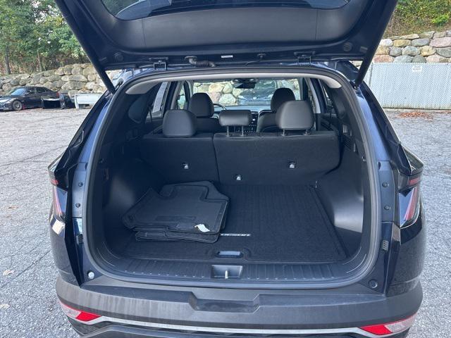 Photo of 2023 Deep Sea Hyundai TUCSON Hybrid