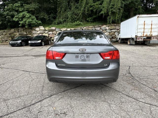 Photo of 2009 Midnight Gray Kia Optima