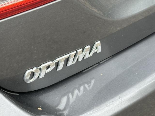 Photo of 2009 Midnight Gray Kia Optima