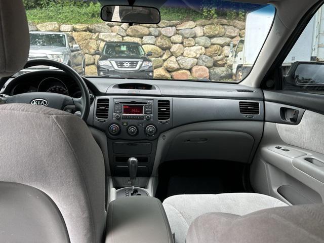 Photo of 2009 Midnight Gray Kia Optima