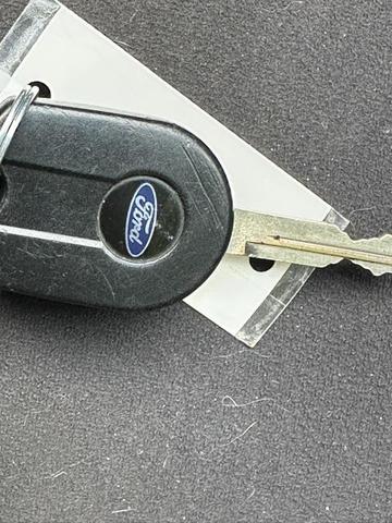 Photo of 2009 Blue Ford Fusion