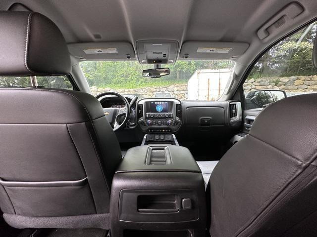 Photo of 2018 Black Chevrolet Silverado 1500