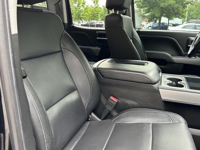 Photo of 2018 Black Chevrolet Silverado 1500