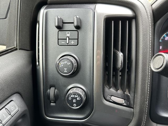 Photo of 2018 Black Chevrolet Silverado 1500