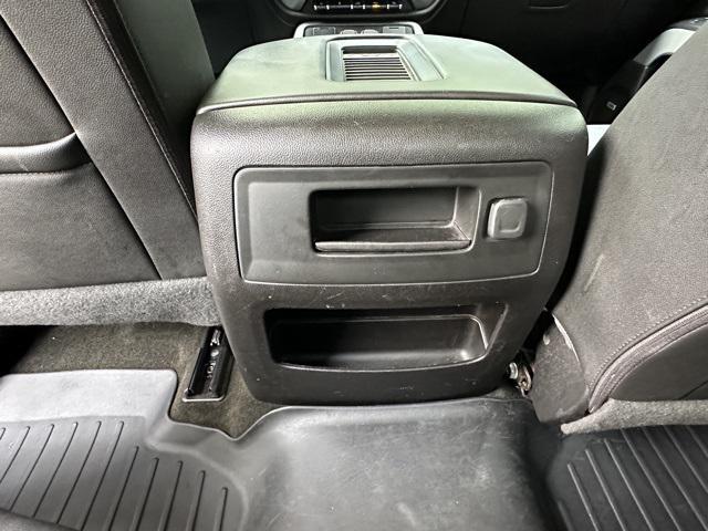 Photo of 2018 Black Chevrolet Silverado 1500