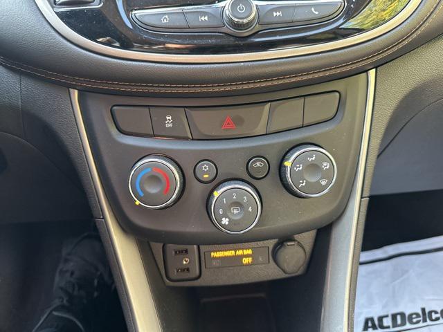 Photo of 2019 Mosaic Black Metallic Chevrolet Trax