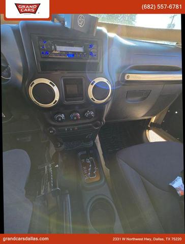 Photo of 2018 Granite Crystal Metallic Clearcoat Jeep Wrangler JK Unlimited