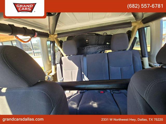 Photo of 2018 Granite Crystal Metallic Clearcoat Jeep Wrangler JK Unlimited
