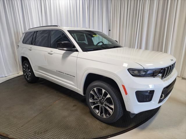 Photo of 2025 Bright White Clearcoat Jeep Grand Cherokee L