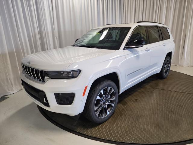 Photo of 2025 Bright White Clearcoat Jeep Grand Cherokee L