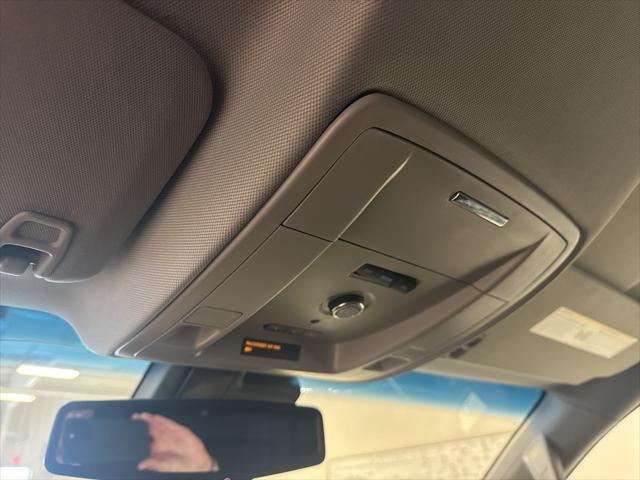 Photo of 2015 Tungsten Metallic Chevrolet Suburban