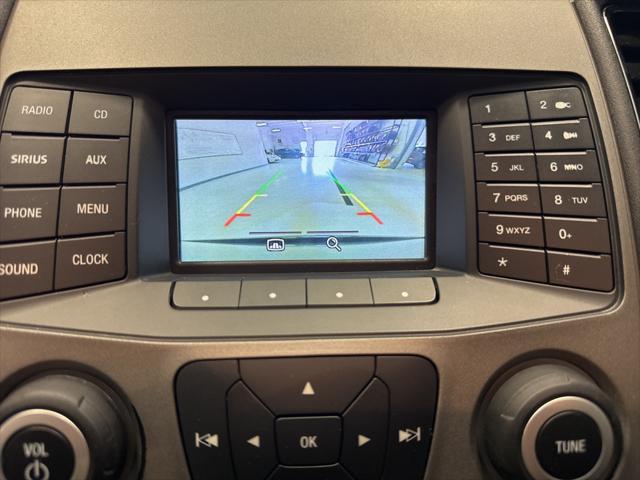 Photo of 2016 Shadow Black Ford Taurus