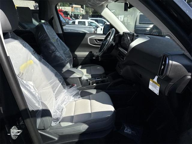 Photo of 2025 Shadow Black Ford Bronco Sport