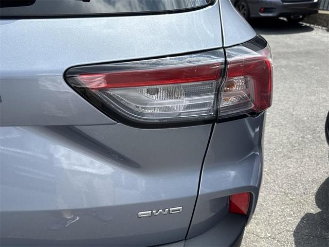 Photo of 2022 Ice Blue Ford Escape