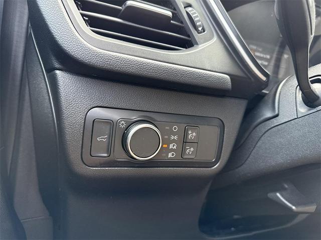 Photo of 2022 Ice Blue Ford Escape
